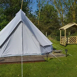 Yapham Holds Campsite York